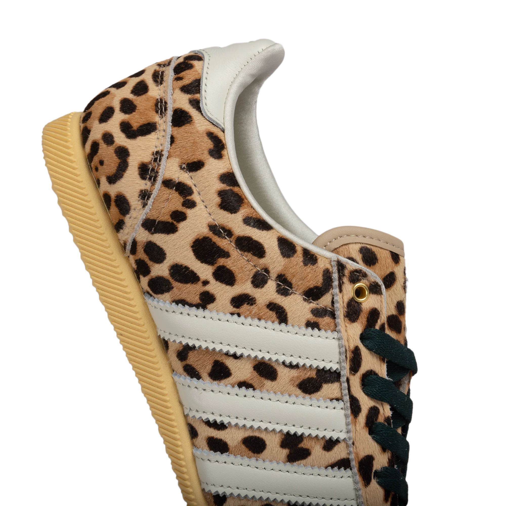 Adidas Women's Japan Magbei/Ivory/Aurivy KI6687 - Image 3