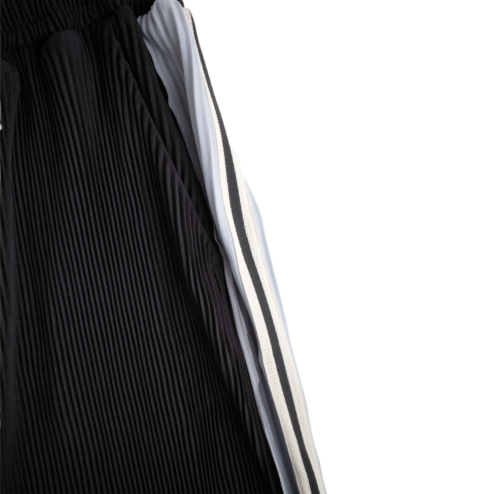 Jungles Jungles Panel Pleat Shorts Black/Blue - Image 3
