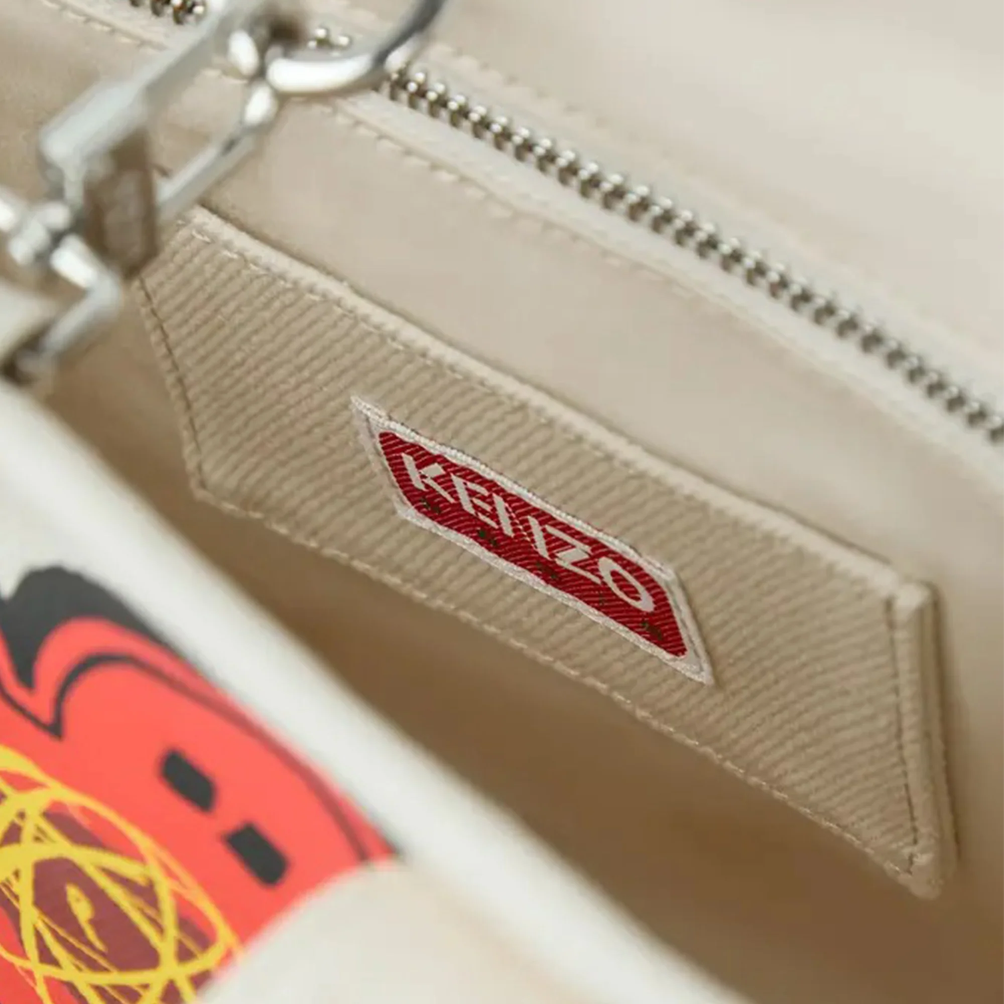 Kenzo x Futura 2000 Large Tote Bag Ecru FF68SA911F36.03 - Image 2