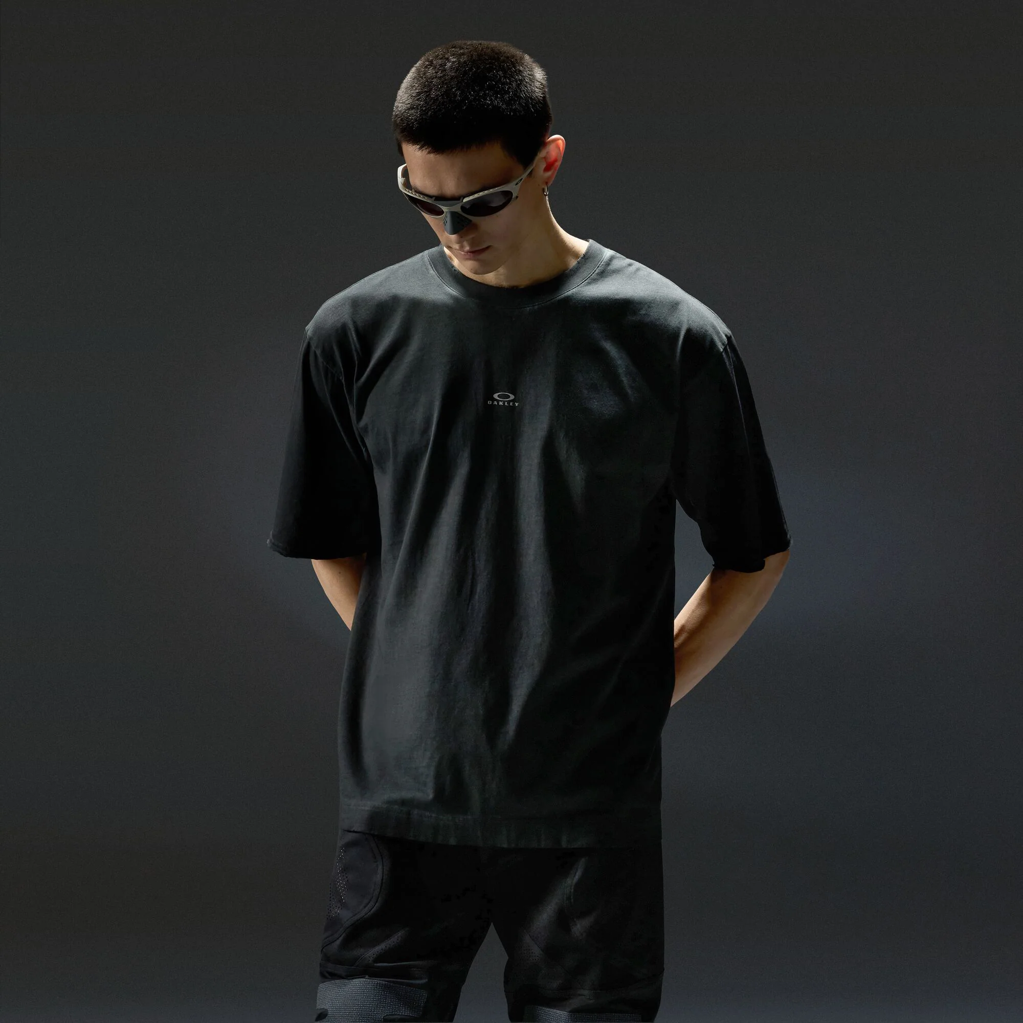Oakley Latitude Veil T-Shirt Black - Image 3