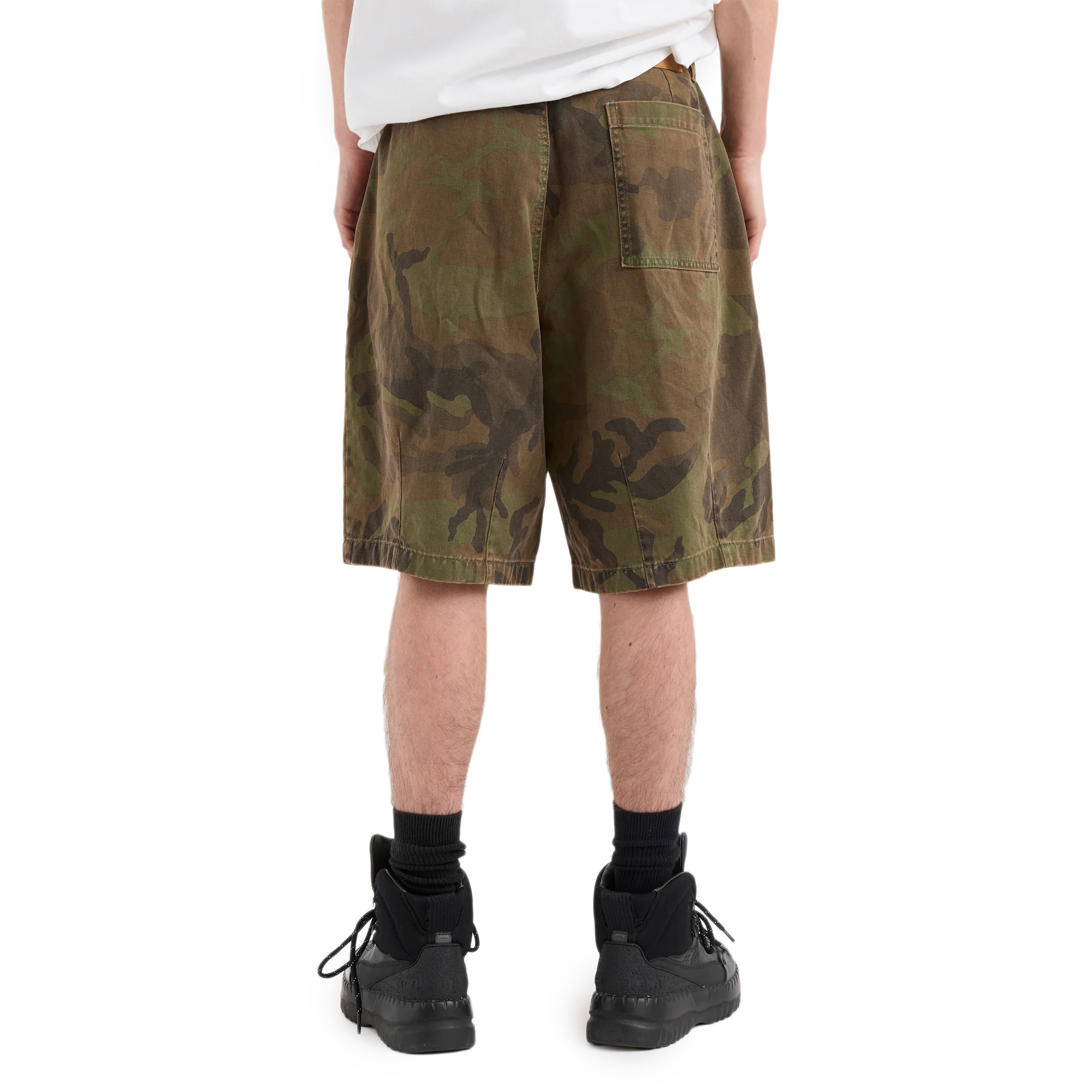 Pseushi Pleated Balloon Shorts Washed Camo - Image 4