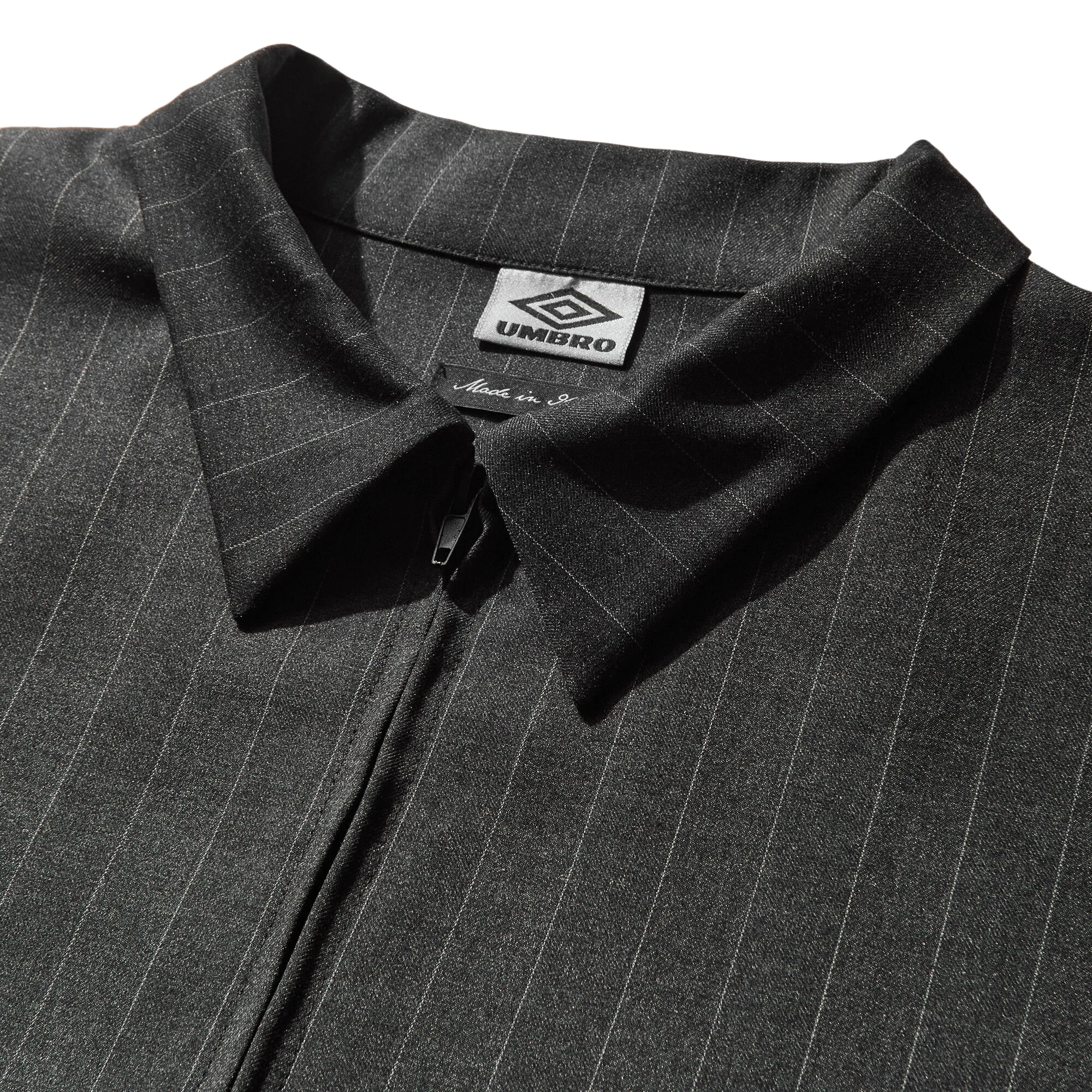 Umbro Pinstriped Jacket Dark Grey - Image 2